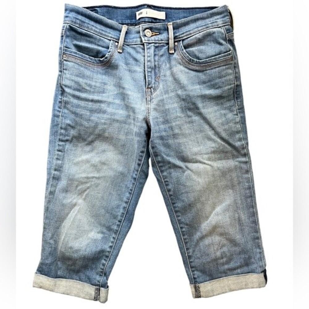 Levi's Denim Jean Capris Rolled Cuffed Light Wash size 4 / Waist 27